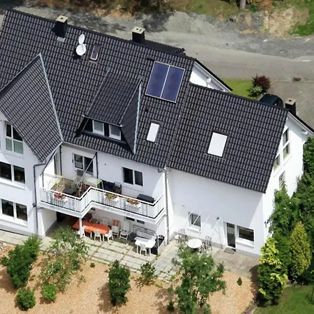 Dom wakacyjny Large Detached In Hesse With Private Garden And Terrace